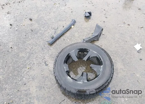 2014 Toyota Rav 4 из США, поврежденный, VIN 2T3RSREV2EW157014